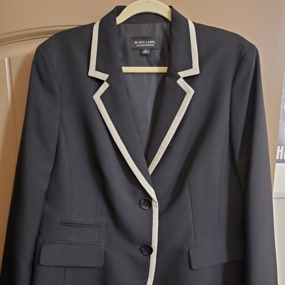 Evan Picone Black Label Blazer